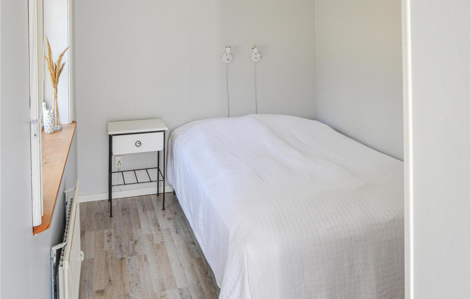 Gorgeous Home In Borrby With Wifi 외부 사진