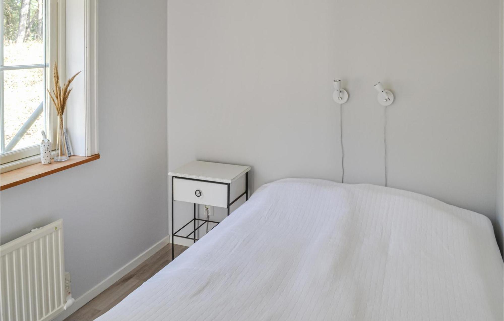 Gorgeous Home In Borrby With Wifi 외부 사진
