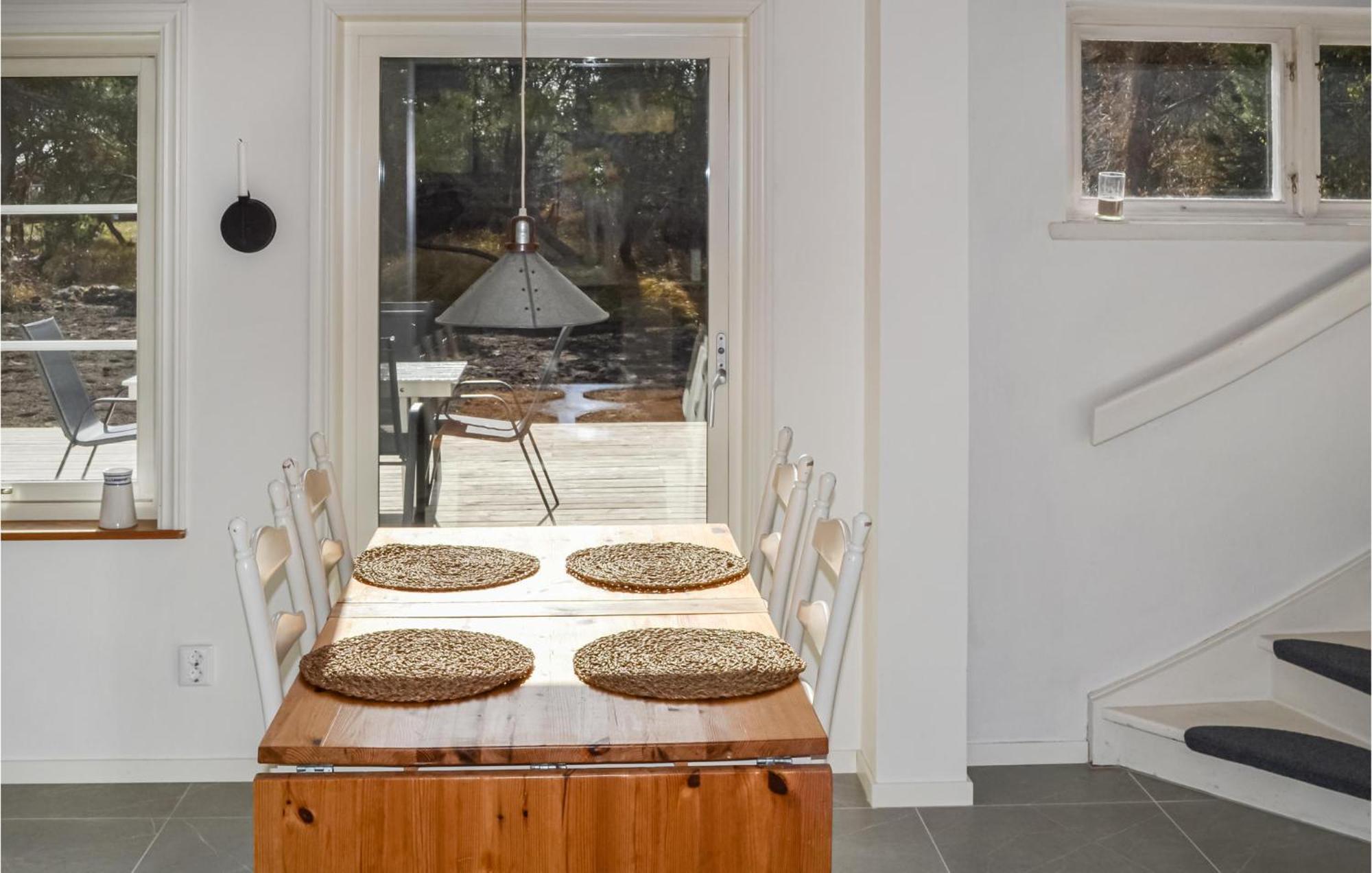 Gorgeous Home In Borrby With Wifi 외부 사진