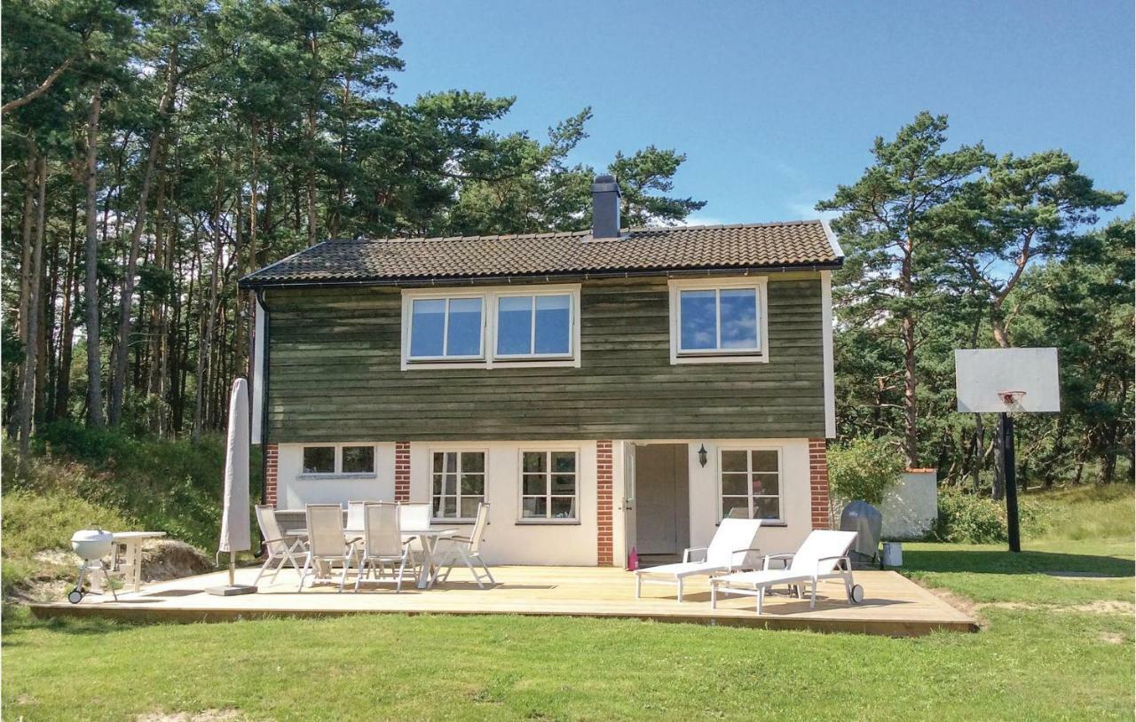 Gorgeous Home In Borrby With Wifi 외부 사진